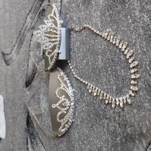2 Tiaras and 1 necklace Brand New